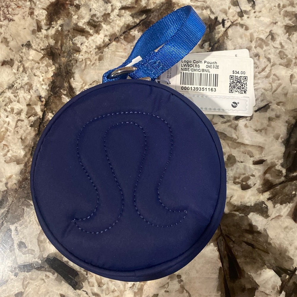 Lululemon coin pouch